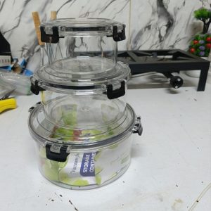 Storage container