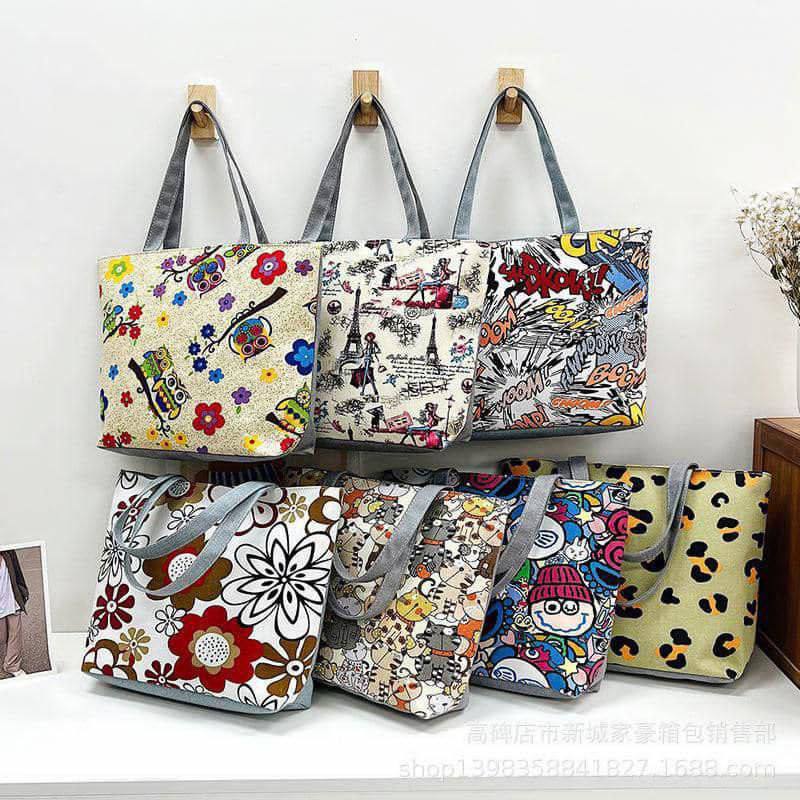 Tote bag